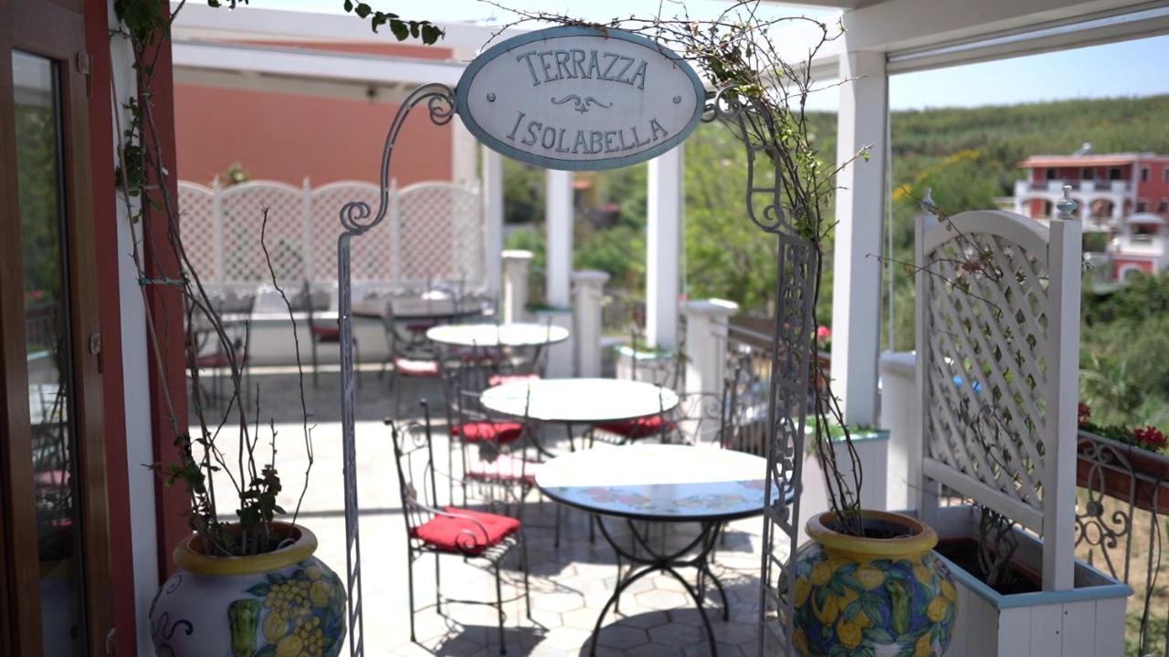 Hotel Isolabella Ventotene Exterior foto